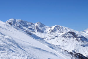 Resort - Ski area