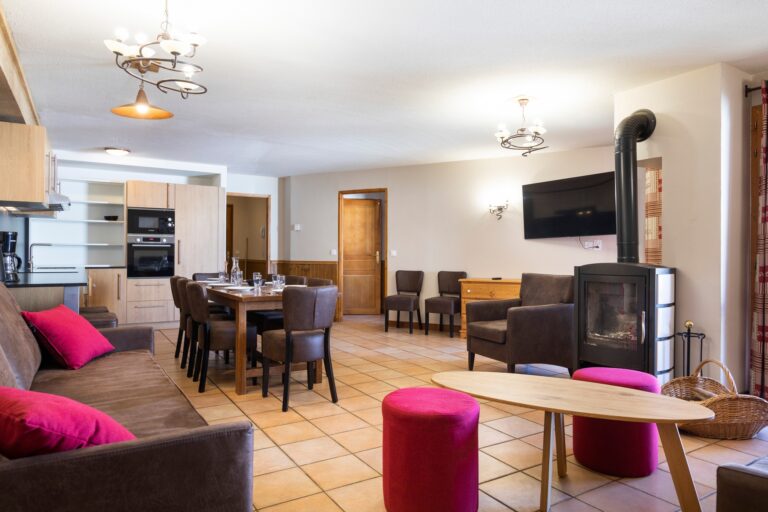 5-APPT-8-10S-650_ValThorens©ManuReyboz
